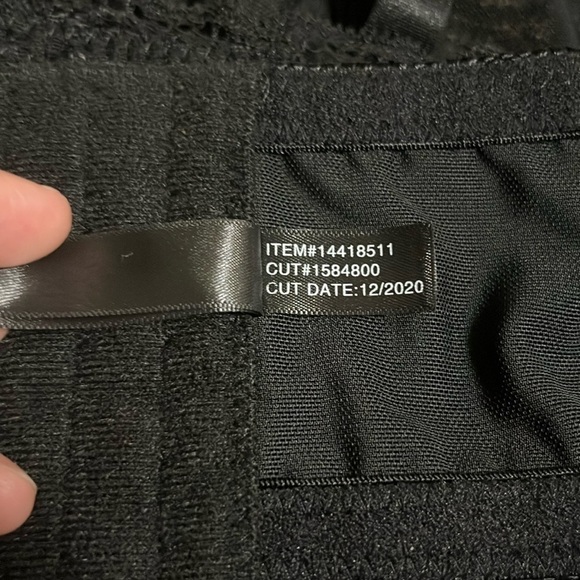 Torrid Curve Scroll Lace Sheer Lined Underwire Longline Bra Rich Black 5X / 28 - Picture 10 of 11